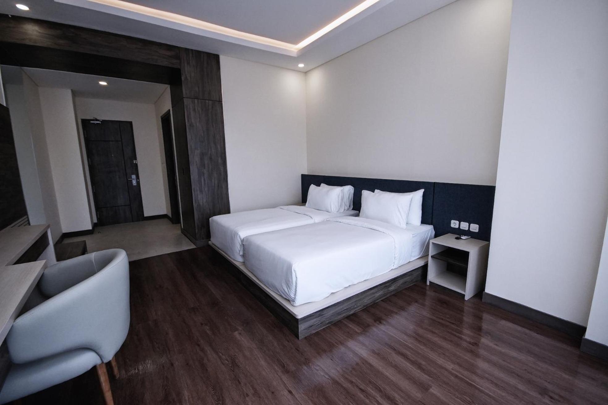 Grand Permata Hijau Hotel Sukabumi Exterior photo